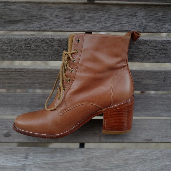 EUC Fortress of Inca Alexandra Paige Leather Combat Bootie Sz 8.5 - Picture 3 of 10